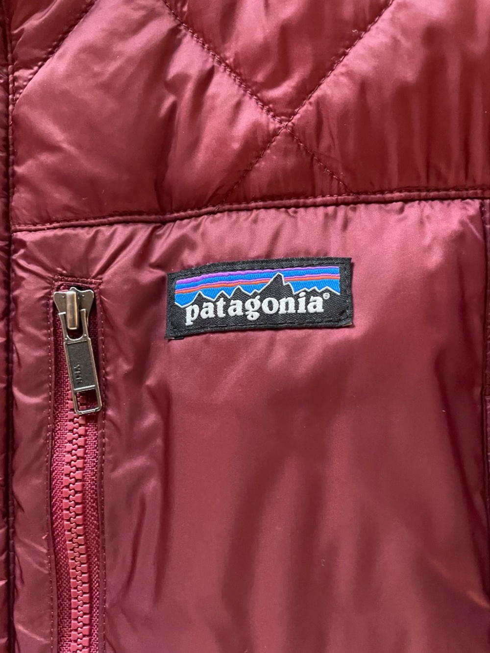 Patagonia Women’s Burgundy Down Jacket - Picture 2 of 3